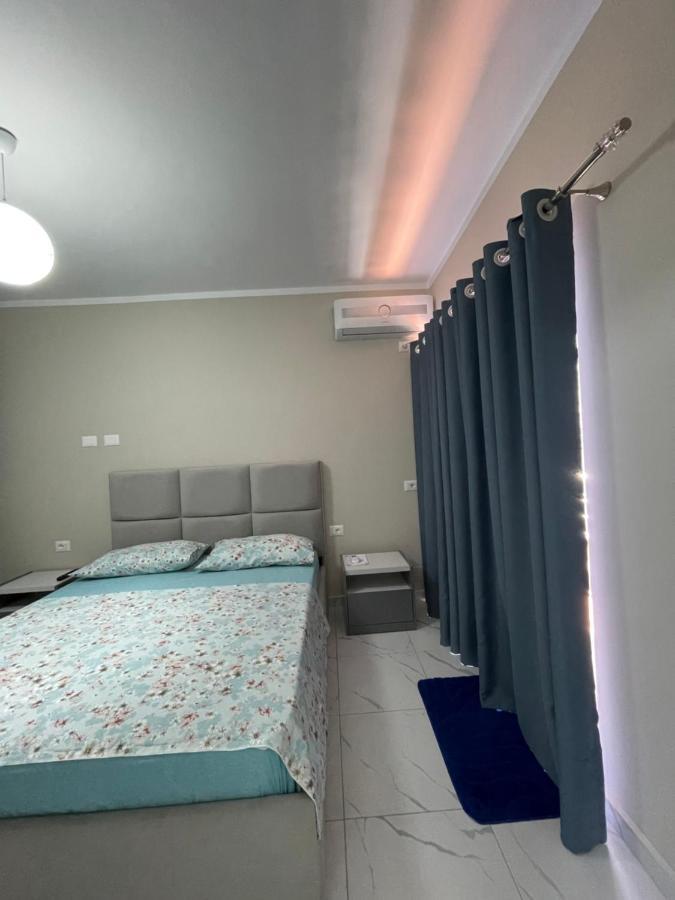 Modern Beachfront Apartments Saranda Kültér fotó
