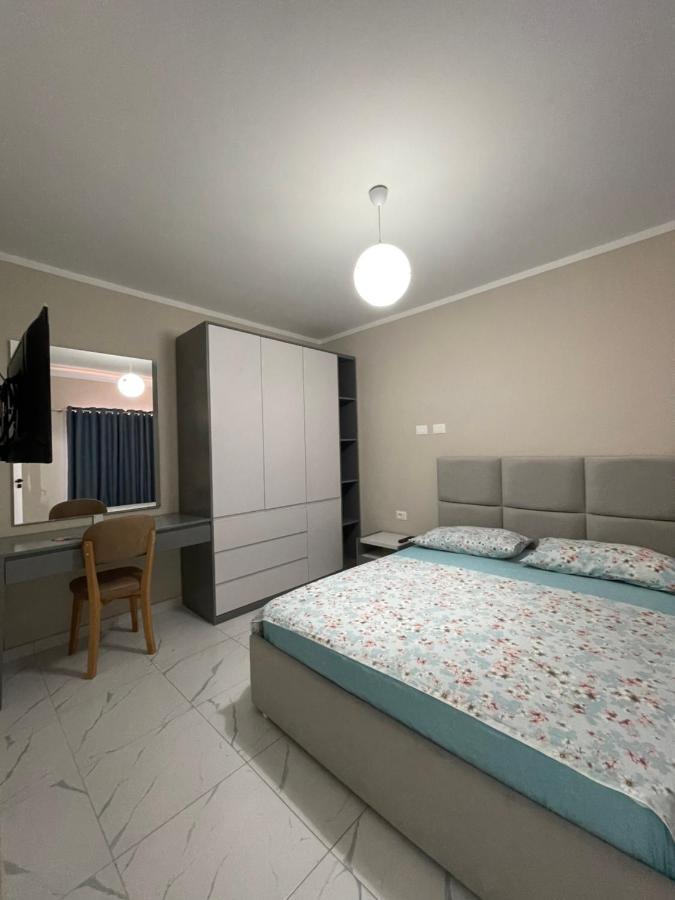 Modern Beachfront Apartments Saranda Kültér fotó